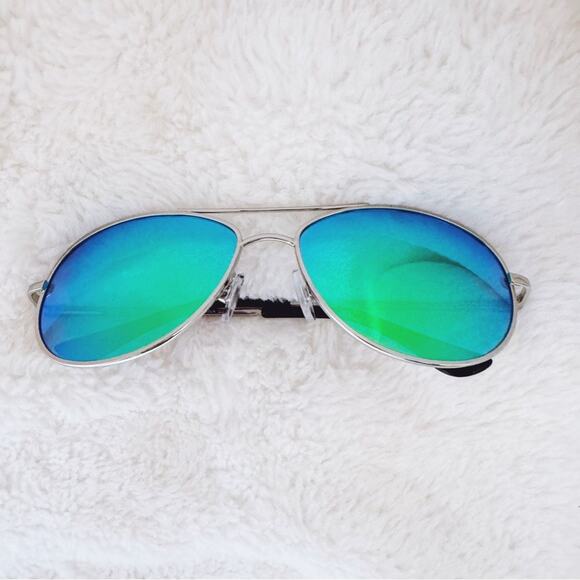 Jace Green Polarized Classic Aviator Sunglasses - Picture 1 of 10